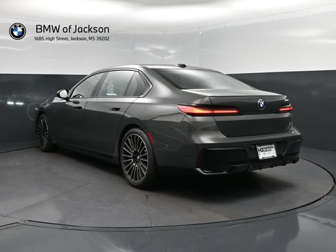 New 2026 BMW 740i w/ Executive Package RWD image 5
