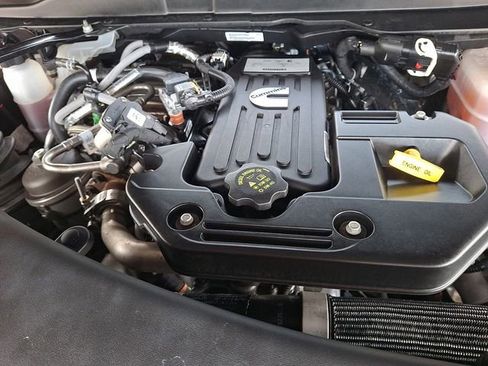 Used 2025 RAM 3500 Limited image 29