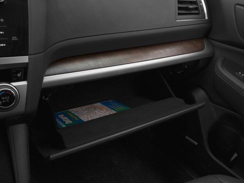 Used 2016 Subaru Outback 2.5i Limited image 16