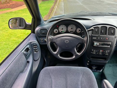 Used 2001 Dodge Grand Caravan Sport image 25
