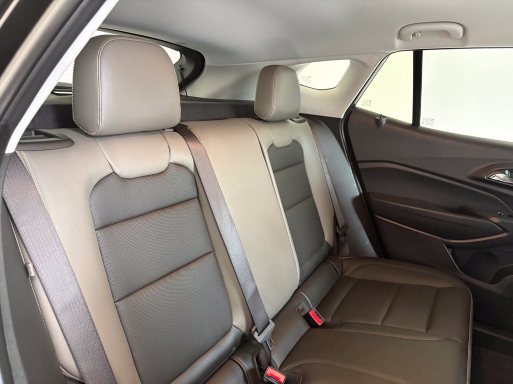 New 2026 Chevrolet Trax ACTIV w/ Driver Confidence Package FWD image 34