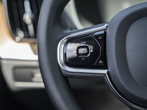New 2026 Volvo XC60 T8 Plus AWD/4WD image 30