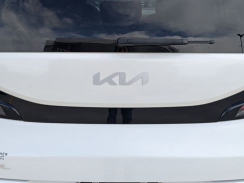 Certified 2024 Kia Soul LX w/ Option Group 015 FWD image 13
