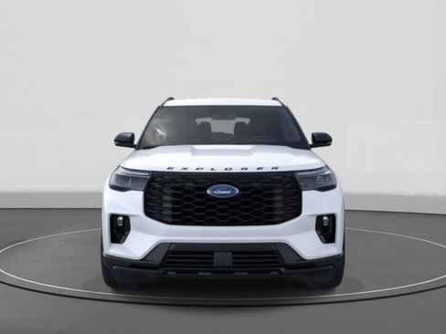 New 2026 Ford Explorer ST-Line w/ ST-Line Street Pack image 6