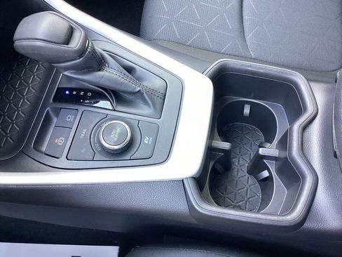 Used 2025 Toyota RAV4 XLE image 25