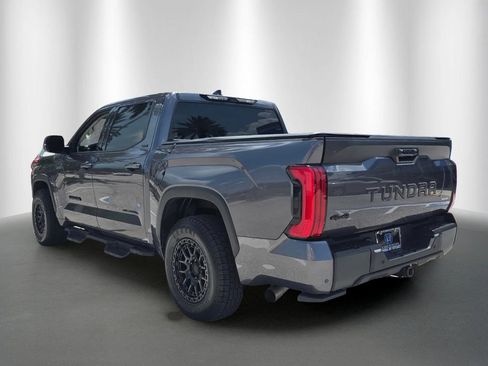Used 2023 Toyota Tundra SR5 w/ SR5 Premium Package AWD/4WD image 5