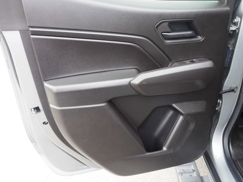 Used 2025 Chevrolet Colorado Trail Boss image 14