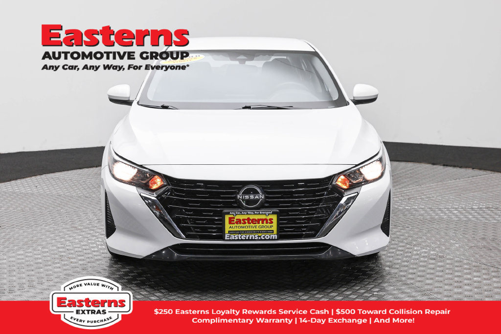 Used 2024 Nissan Sentra S FWD image 3