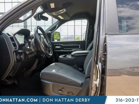 Used 2024 RAM 2500 Big Horn AWD/4WD image 3