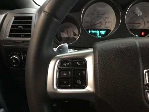 Used 2013 Dodge Challenger R/T w/ Electronics Convenience Group image 24