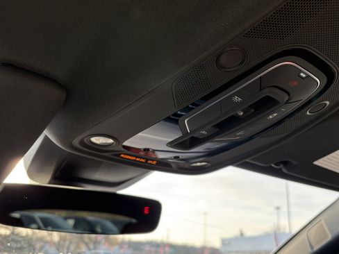 Used 2023 Audi SQ8 Prestige image 28