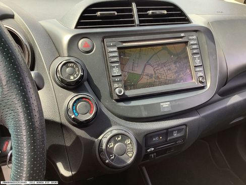 Used 2012 Honda Fit Sport image 11