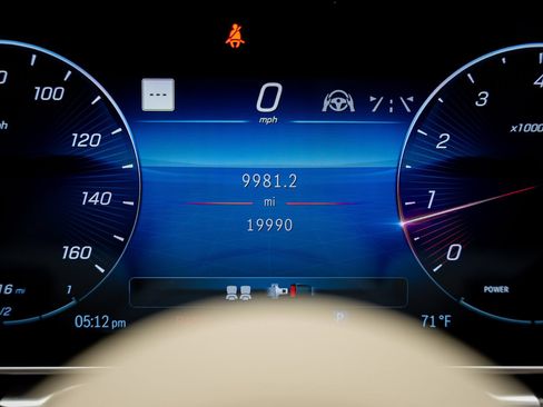 Used 2024 Mercedes-Benz Maybach S 580 4MATIC image 53