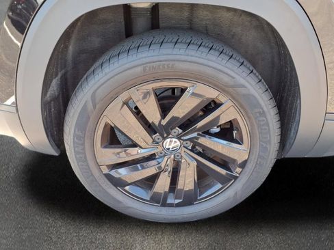 Used 2023 Volkswagen Atlas Cross Sport SE w/ Panoramic Sunroof Package AWD/4WD image 28
