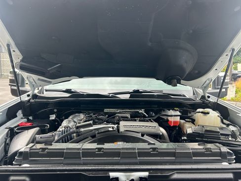 Used 2024 Chevrolet Silverado 2500 LTZ w/ LTZ Plus Package image 29