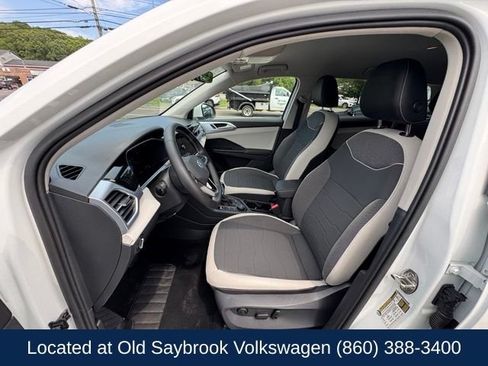 Certified 2026 Volkswagen Taos SE AWD/4WD image 28