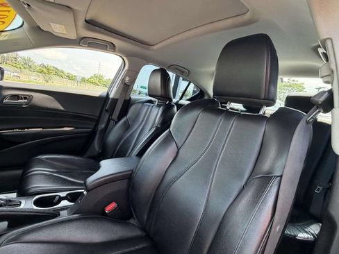 Used 2019 Acura ILX FWD image 10
