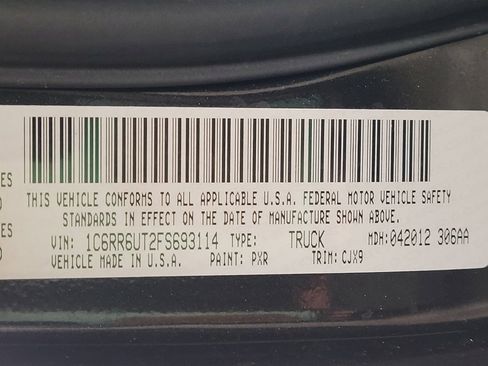Used 2015 RAM 1500 Sport RWD image 33
