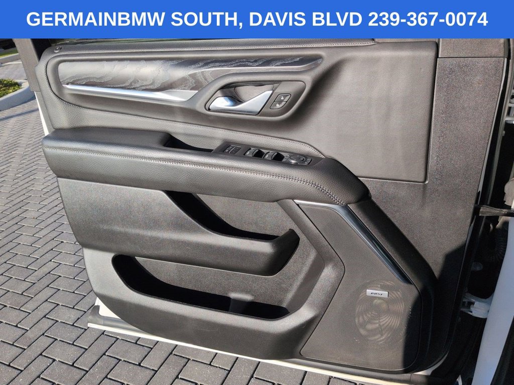 Used 2023 GMC Yukon Denali AWD/4WD image 30