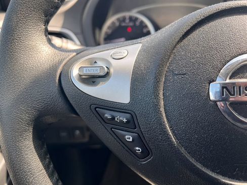 Used 2019 Nissan Sentra SR FWD image 23