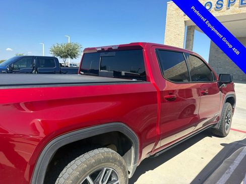 Used 2023 GMC Sierra 1500 AT4 w/ Technology Package AWD/4WD image 8