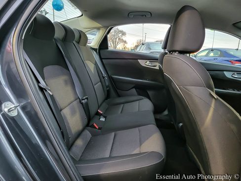 Used 2023 Kia Forte LXS image 24