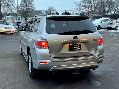 Used 2013 Toyota Highlander Limited image 5