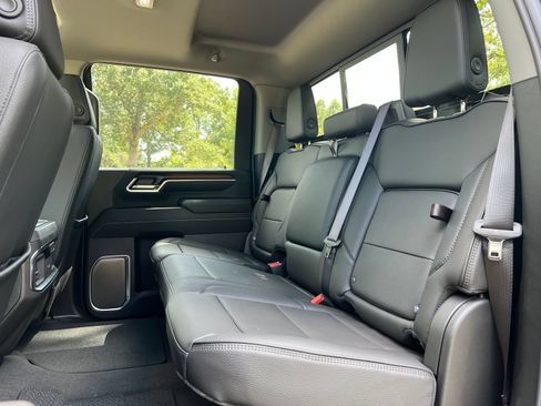 New 2026 GMC Sierra 2500 Denali w/ Denali Reserve Package AWD/4WD image 37