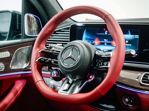 New 2026 Mercedes-Benz GLS 63 AMG 4MATIC image 15