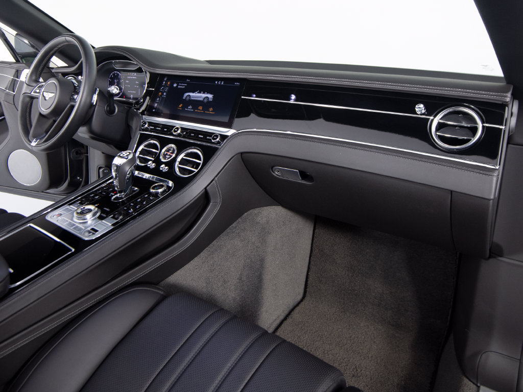 Used 2020 Bentley Continental GT AWD/4WD image 28
