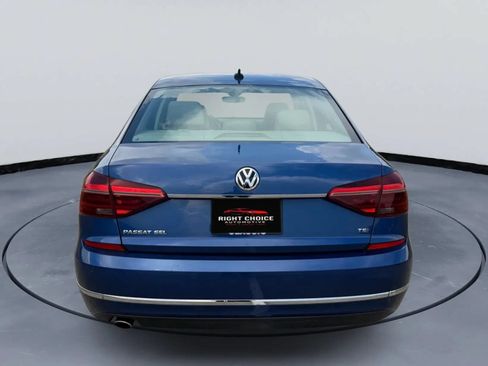 Used 2017 Volkswagen Passat 1.8T SEL Premium FWD image 5