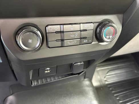 Used 2020 Ford F150 XL w/ Equipment Group 101A Mid image 17