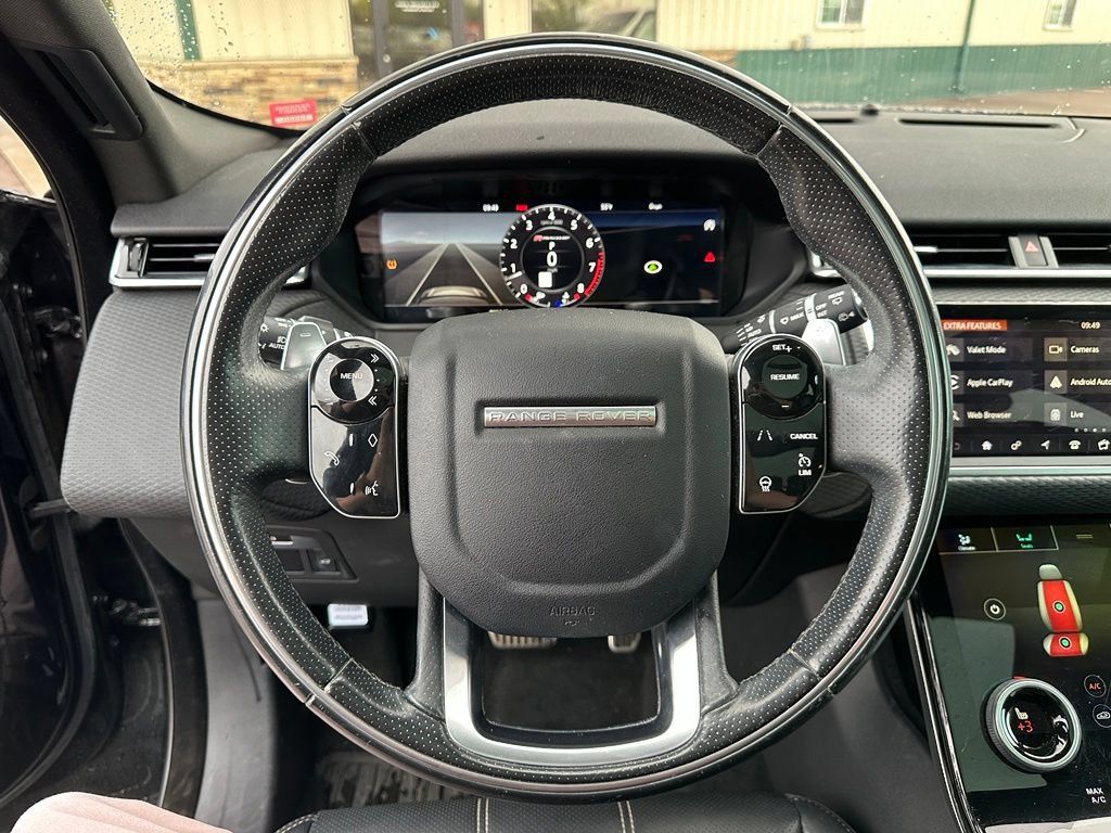 Used 2018 Land Rover Range Rover Velar R-Dynamic SE AWD/4WD image 14