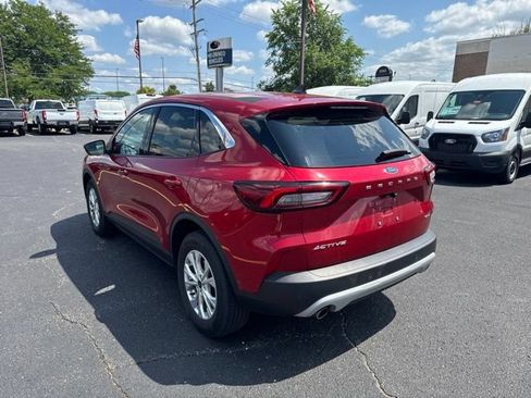 Used 2023 Ford Escape Active w/ Tech Pack #2 AWD/4WD image 7