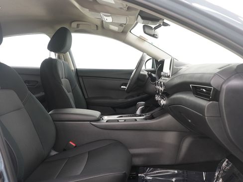 Used 2025 Nissan Sentra SV w/ All-Weather Package image 12