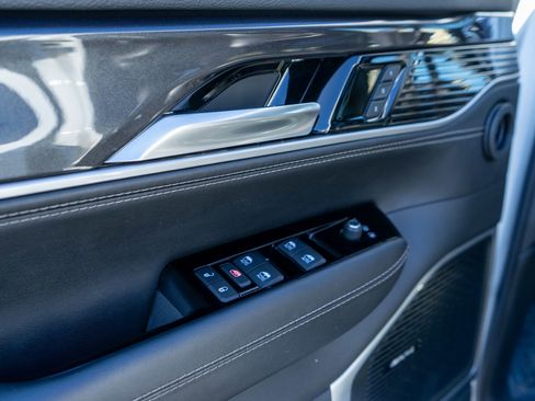 Used 2022 Jeep Wagoneer Series I w/ Convenience Group I image 15