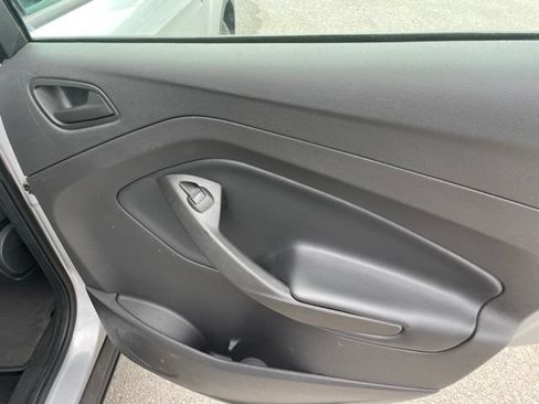 Used 2019 Ford Escape S FWD image 39