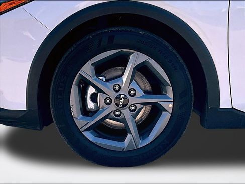 Used 2026 Kia K4 FWD image 5