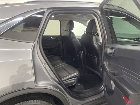 Used 2022 Ford Escape SEL w/ Technology Package AWD/4WD image 13