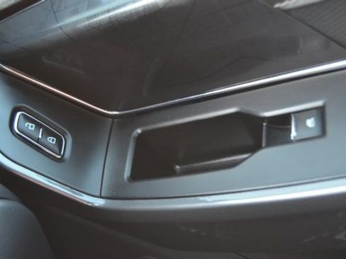 Used 2023 Ford F150 XLT w/ Equipment Group 302A High image 28