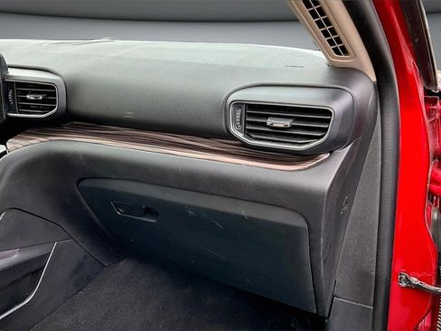 Used 2023 Ford Explorer Limited image 26