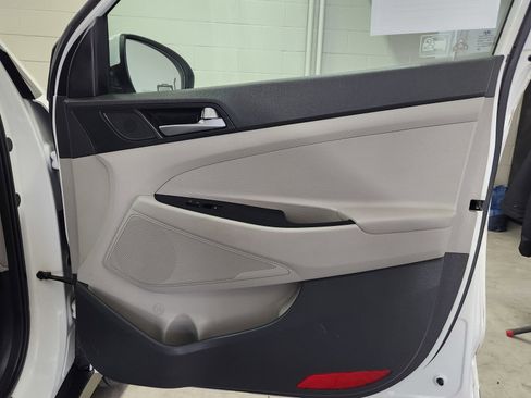 Used 2016 Hyundai Tucson SE w/ Option Group 02 image 52