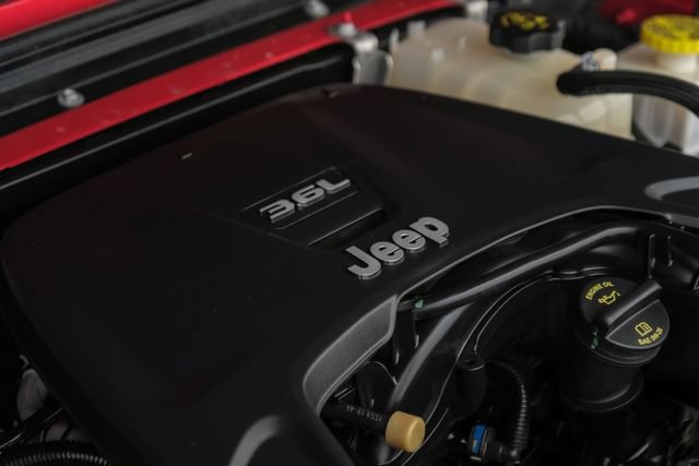 Used 2020 Jeep Gladiator Rubicon AWD/4WD image 4