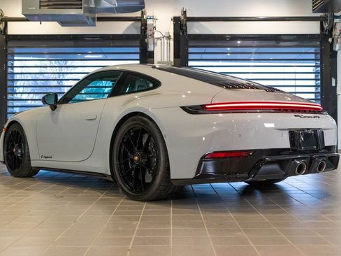 Certified 2025 Porsche 911 Carrera GTS RWD image 3