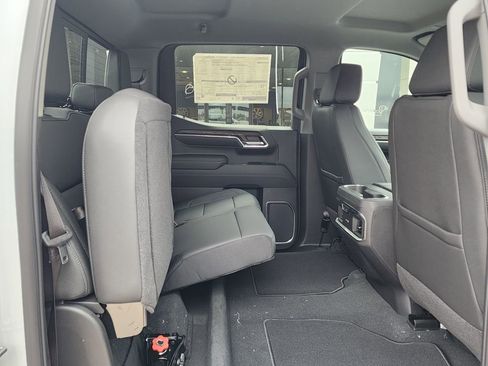 New 2026 GMC Sierra 1500 SLT w/ SLT Premium Plus Package image 44