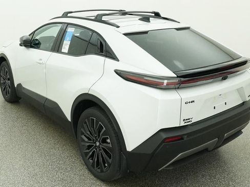 New 2026 Toyota C-HR AWD/4WD image 5