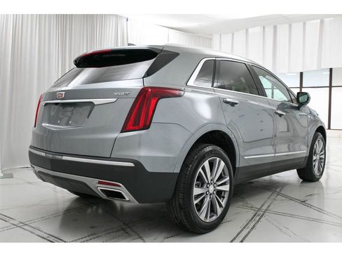Certified 2024 Cadillac XT5 Premium Luxury image 7