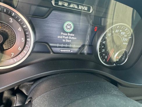 Used 2019 RAM 1500 Big Horn AWD/4WD image 14