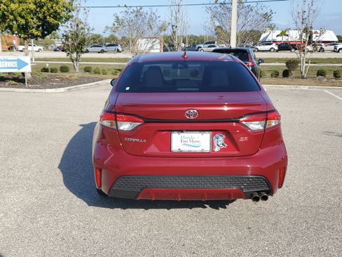 Used 2022 Toyota Corolla SE image 5