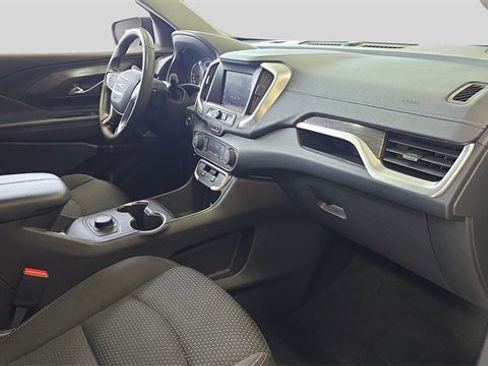 Used 2023 GMC Terrain SLE w/ Elevation Edition image 16